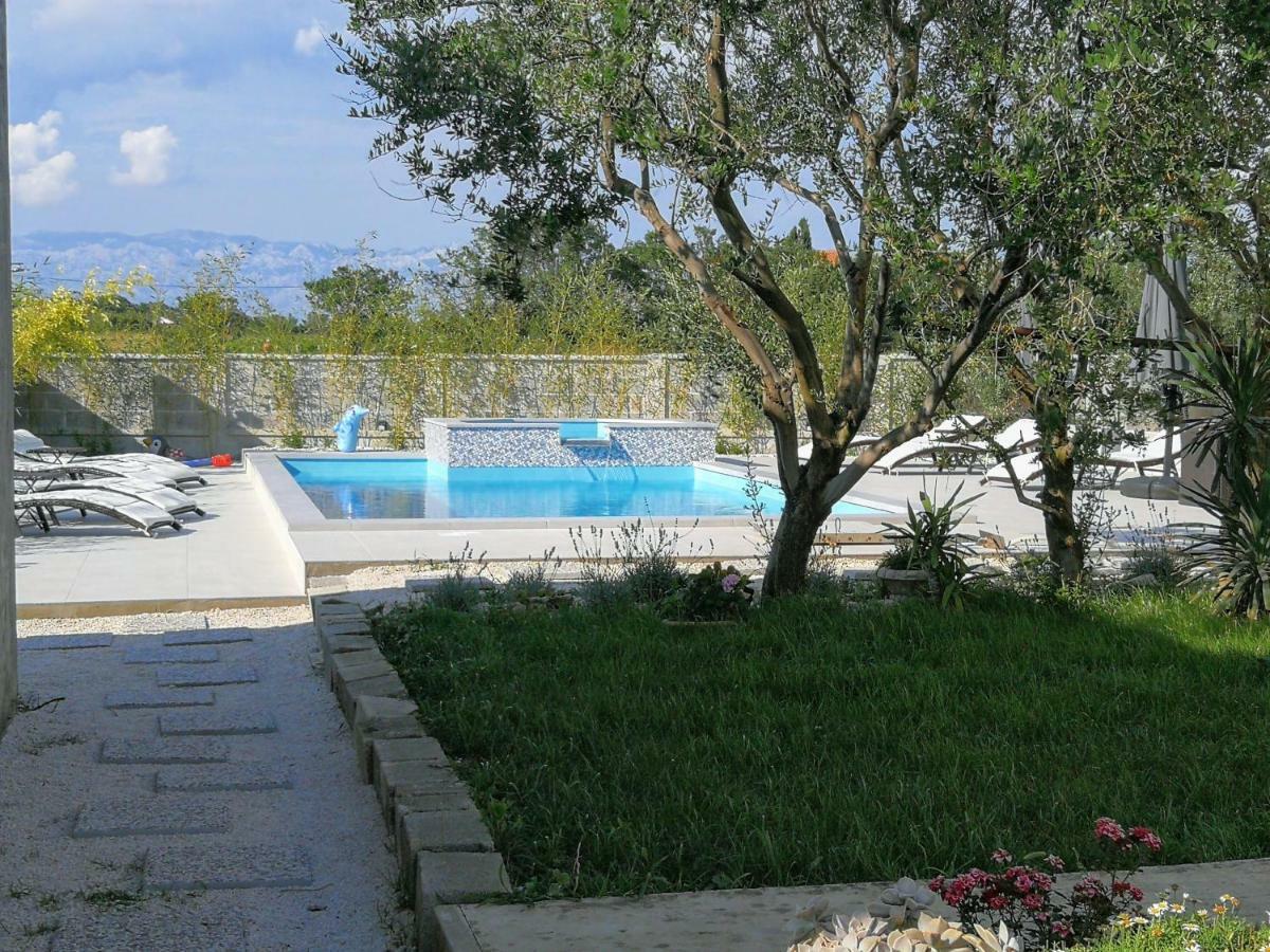 Villa Flora Maris Apartments Privlaka  Esterno foto